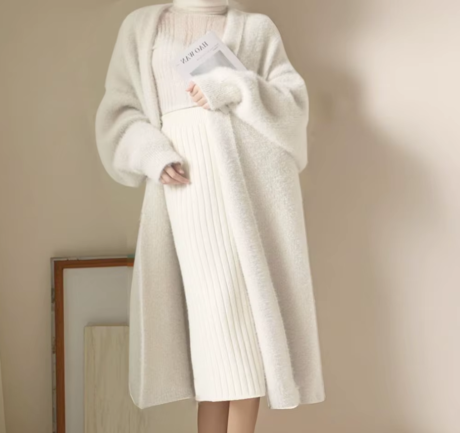 Long Knitted Cardigan – Soft Cashmere Feel Winter Sweate