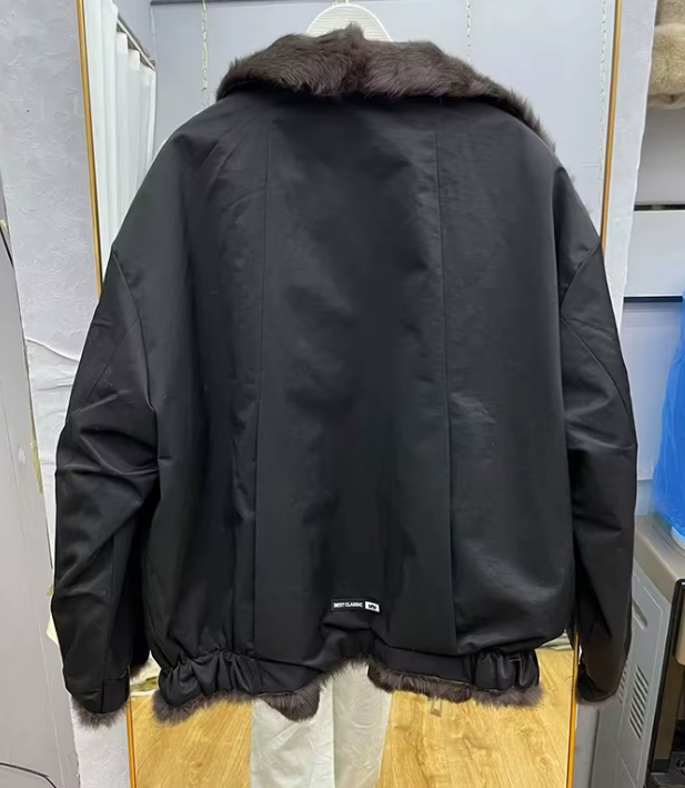 Refined Women’s Down Jacket – 100% Natural Real Fur